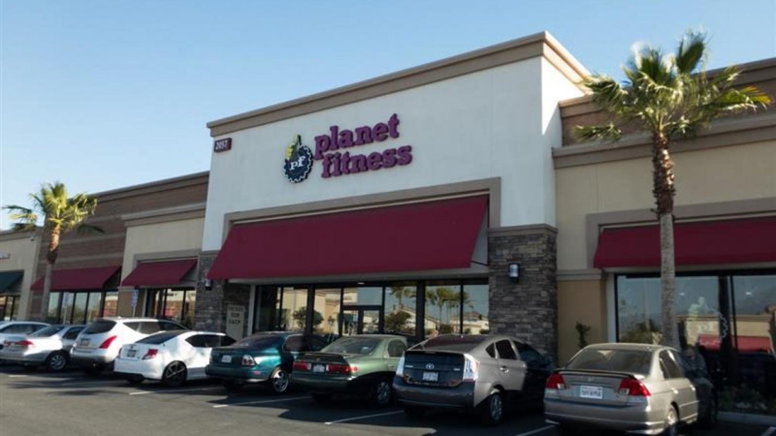 planet-fitness-membership-cost-love-at-first-fit